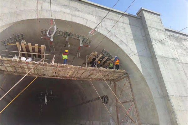 隧道二襯質(zhì)量檢測(cè)