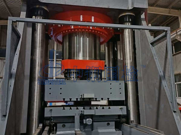 支座檢測設(shè)備：72000kN的減隔震裝置試驗(yàn)系統(tǒng)